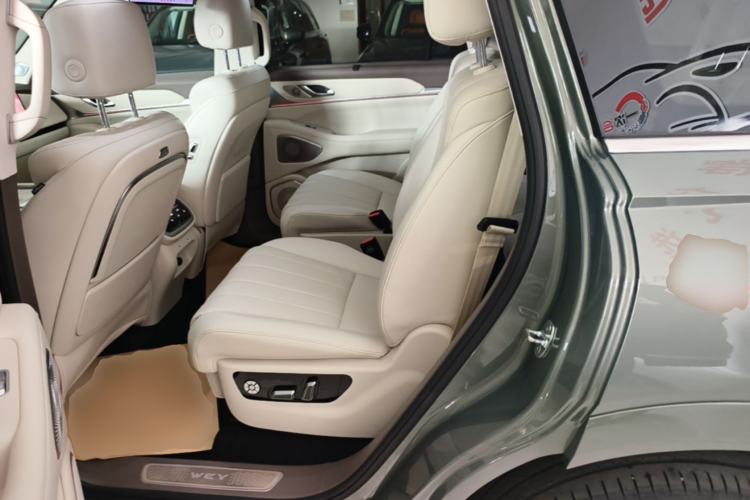 Used Wey Lanshan 2025 Four-Wheel Drive Max Left Rear Seat