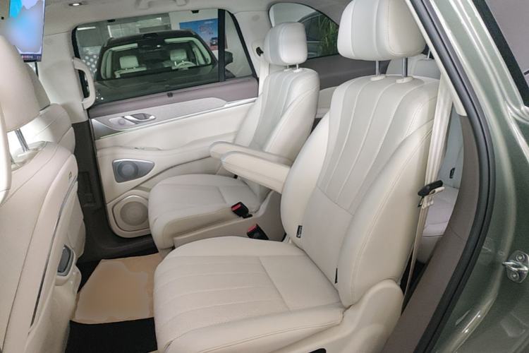 Used Wey Lanshan 2025 Four-Wheel Drive Ultra Left Rear Seat