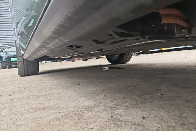 Used Wey Lanshan 2025 Four-Wheel Drive Ultra Left Side Sill