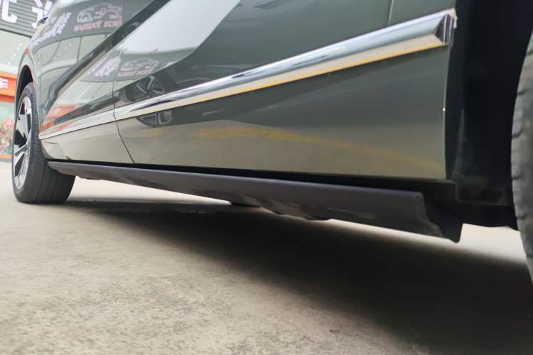 Used Wey Lanshan 2025 Four-Wheel Drive Ultra Left Side Sill