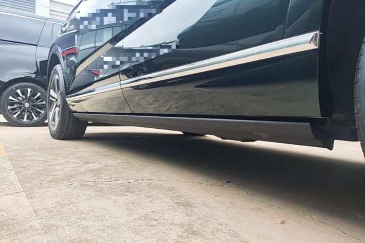 Used Wey Lanshan 2025 Four-Wheel Drive Max Left Side Sill