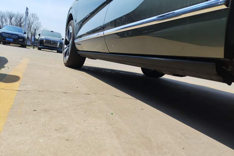 Used Wey Lanshan 2025 Four-Wheel Drive Ultra Left Side Sill