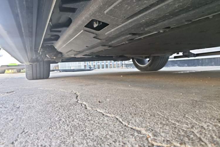 Used Wey Lanshan 2025 Four-Wheel Drive Max Left Side Sill