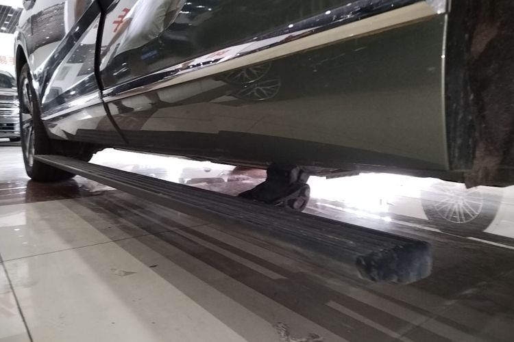 Used Wey Lanshan 2025 Four-Wheel Drive Ultra Left Side Sill