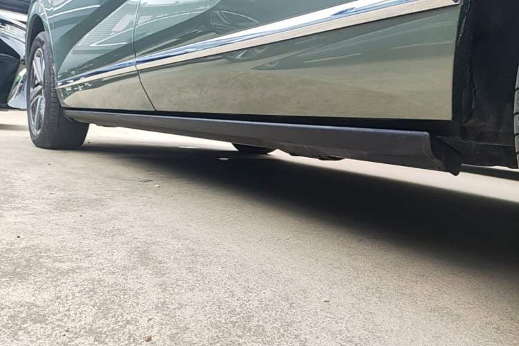 Used Wey Lanshan 2025 Four-Wheel Drive Ultra Left Side Sill