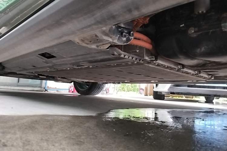Used Wey Lanshan 2025 Four-Wheel Drive Max Left Side Sill