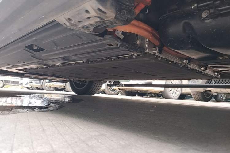 Used Wey Lanshan 2025 Four-Wheel Drive Ultra Left Side Sill