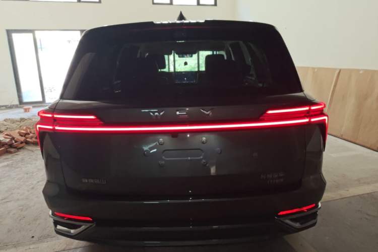 Used Wey Lanshan 2025 Four-Wheel Drive Max Rear