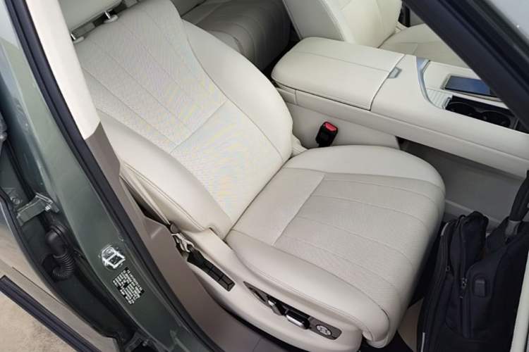 Used Wey Lanshan 2025 Four-Wheel Drive Ultra Right Front Seat