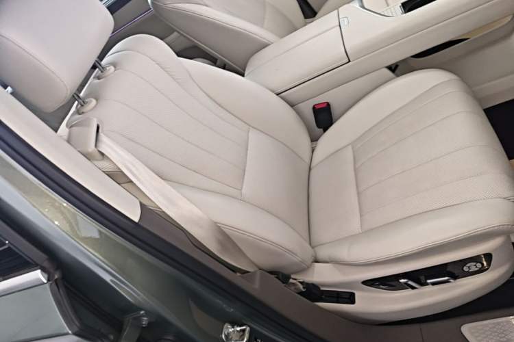 Used Wey Lanshan 2025 Four-Wheel Drive Max Right Front Seat