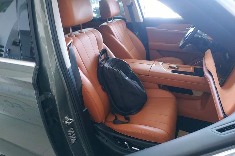 Used Wey Lanshan 2025 Four-Wheel Drive Ultra Right Front Seat