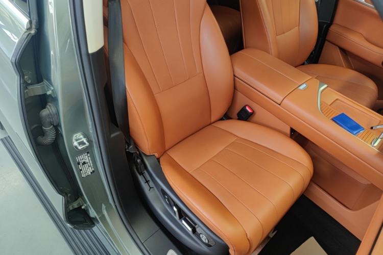 Used Wey Lanshan 2025 Four-Wheel Drive Ultra Right Front Seat
