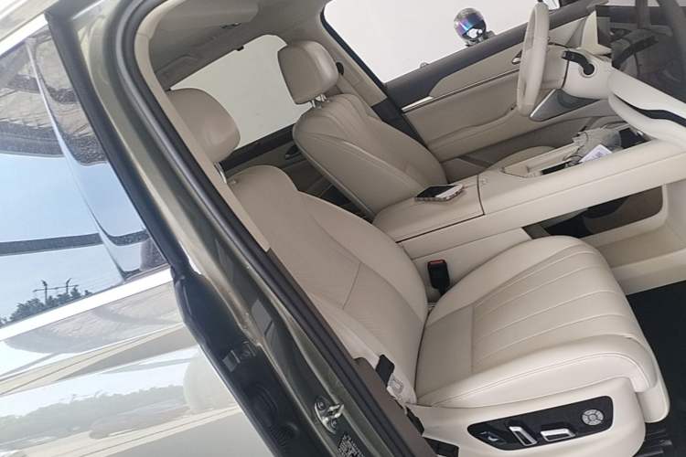 Used Wey Lanshan 2025 Four-Wheel Drive Max Right Front Seat