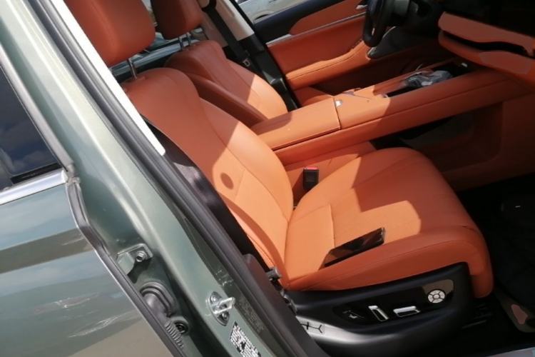 Used Wey Lanshan 2025 Four-Wheel Drive Ultra Right Front Seat