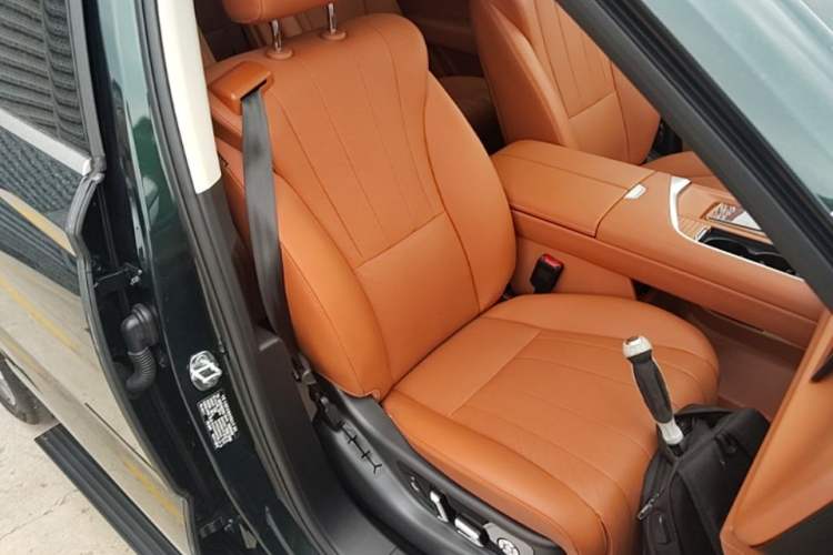 Used Wey Lanshan 2025 Four-Wheel Drive Max Right Front Seat