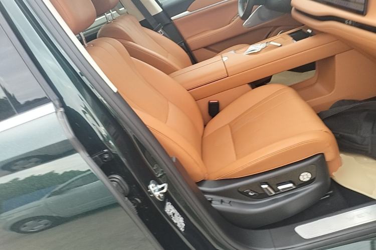 Used Wey Lanshan 2025 Four-Wheel Drive Max Right Front Seat
