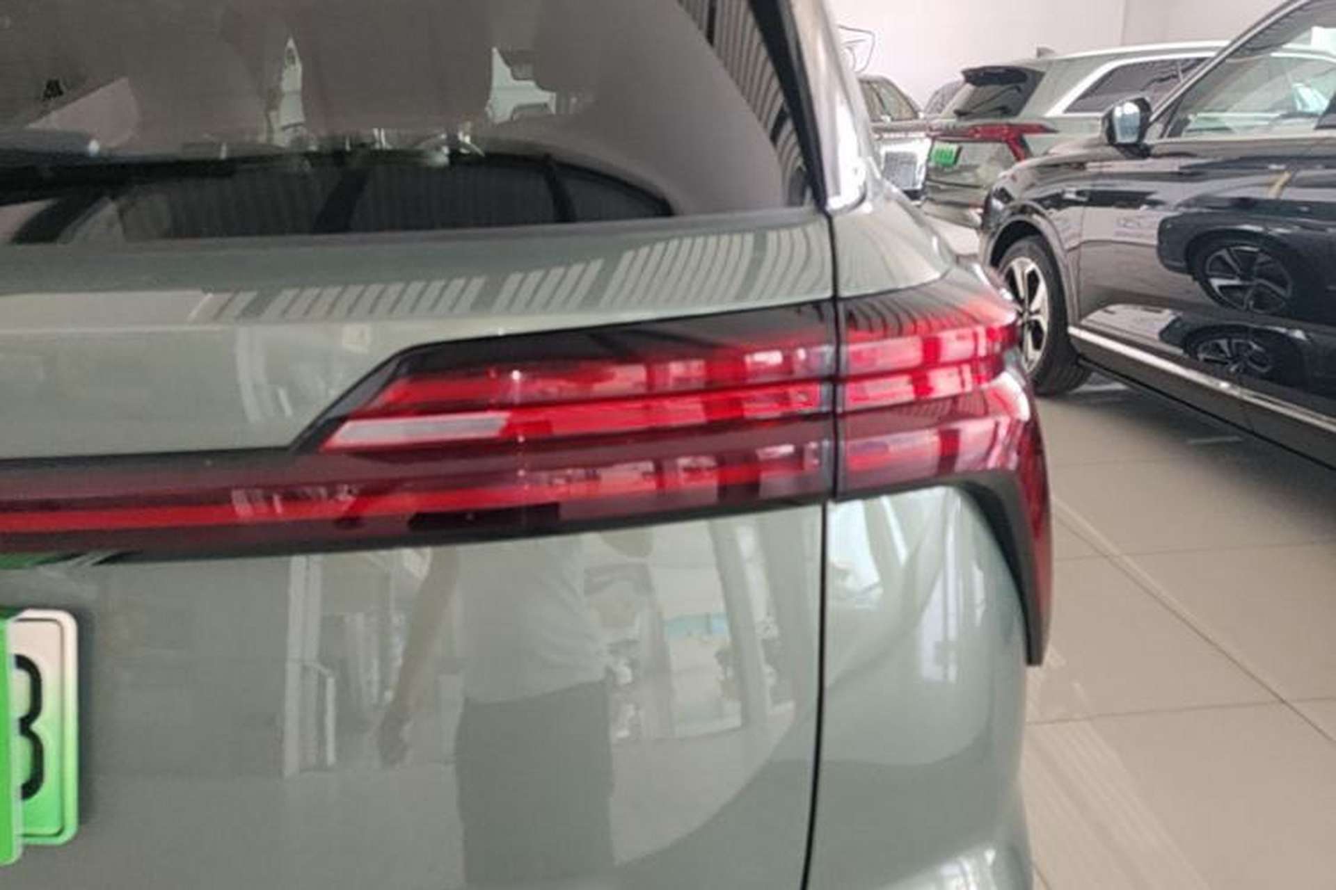 Used Wey Lanshan 2025 Four-Wheel Drive Max Right Rear Taillight