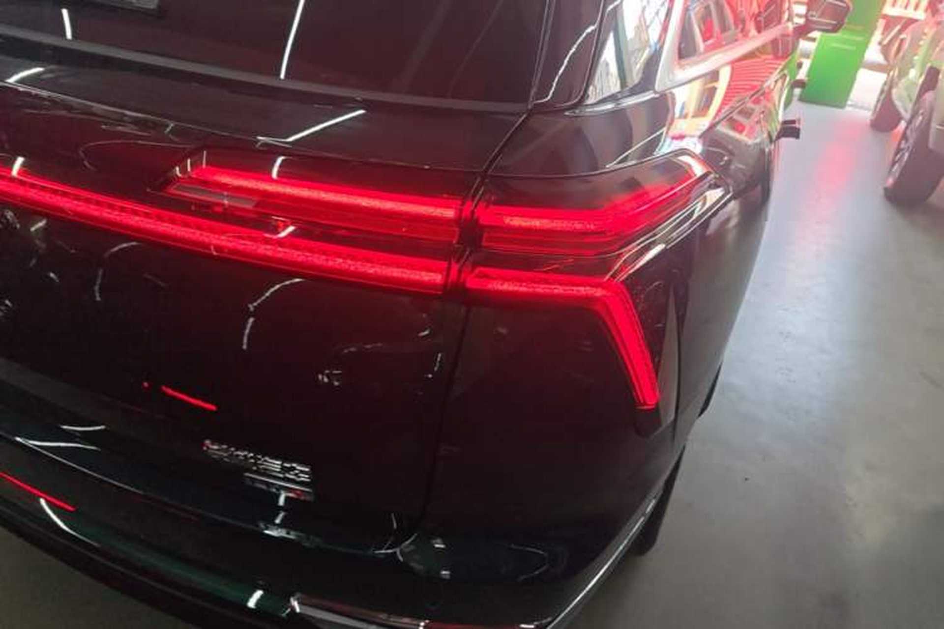 Used Wey Lanshan 2025 Four-Wheel Drive Max Right Rear Taillight