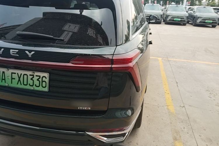 Used Wey Lanshan 2025 Four-Wheel Drive Max Right Rear Taillight