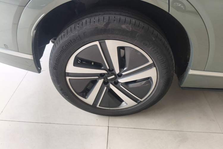 Used Wey Lanshan 2025 Four-Wheel Drive Max Right Rear Wheel Hub