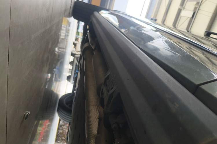 Used Wey Lanshan 2025 Four-Wheel Drive Max Right Side Sill