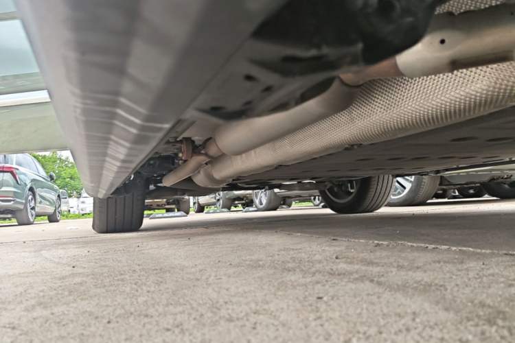Used Wey Lanshan 2025 Four-Wheel Drive Ultra Right Side Sill