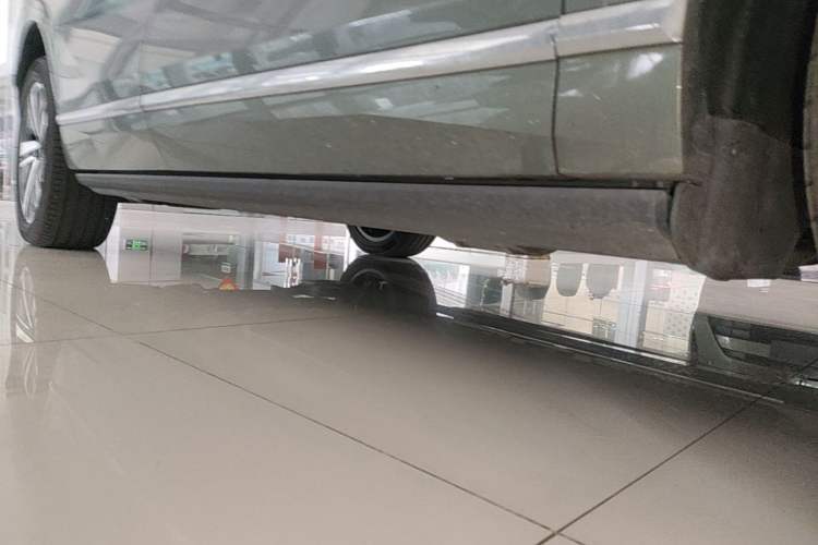Used Wey Lanshan 2025 Four-Wheel Drive Max Right Side Sill