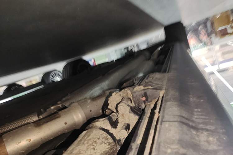 Used Wey Lanshan 2025 Four-Wheel Drive Ultra Right Side Sill
