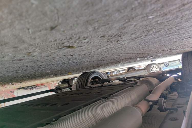 Used Wey Lanshan 2025 Four-Wheel Drive Ultra Right Side Sill