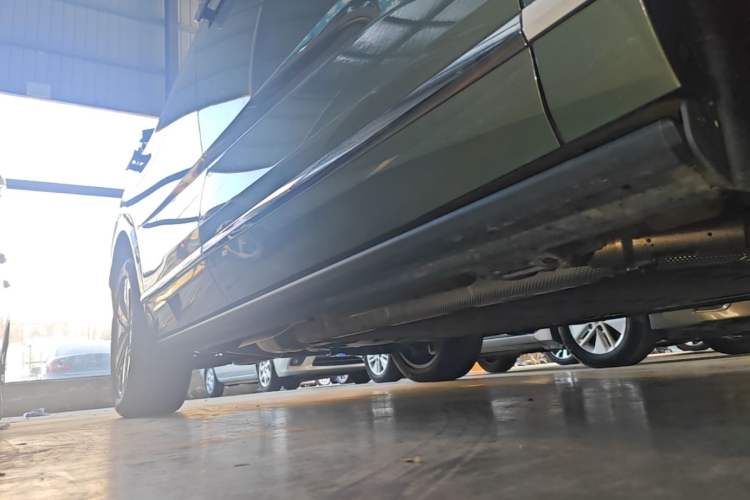 Used Wey Lanshan 2025 Four-Wheel Drive Ultra Right Side Sill