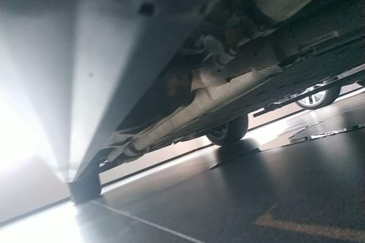 Used Wey Lanshan 2025 Four-Wheel Drive Max Right Side Sill