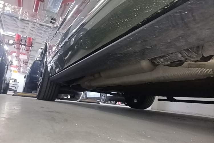 Used Wey Lanshan 2025 Four-Wheel Drive Ultra Right Side Sill