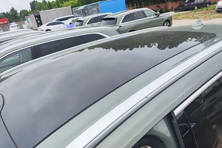 Used Wey Lanshan 2025 Four-Wheel Drive Ultra Roof