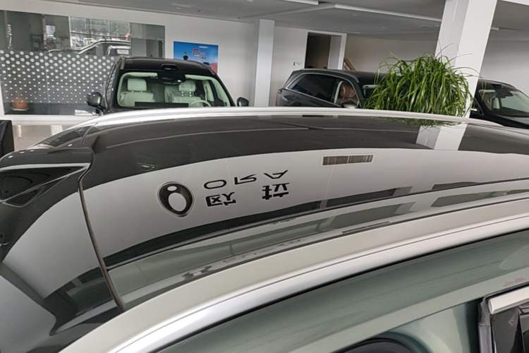 Used Wey Lanshan 2025 Four-Wheel Drive Ultra Roof