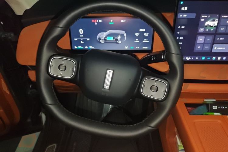 Used Wey Lanshan 2025 Four-Wheel Drive Ultra Steering Wheel