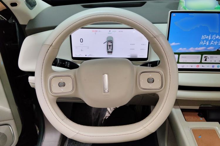 Used Wey Lanshan 2025 Four-Wheel Drive Max Steering Wheel