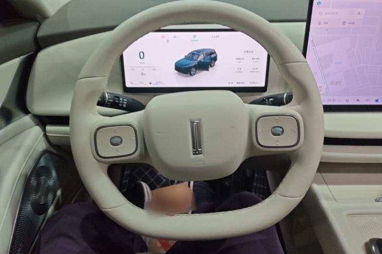 Used Wey Lanshan 2025 Four-Wheel Drive Max Steering Wheel