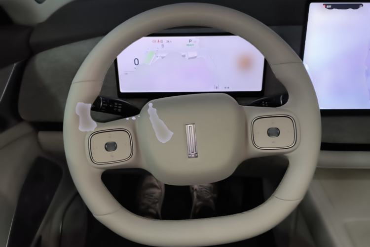 Used Wey Lanshan 2025 Four-Wheel Drive Ultra Steering Wheel