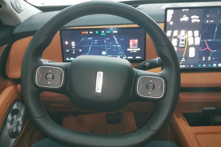 Used Wey Lanshan 2025 Four-Wheel Drive Ultra Steering Wheel