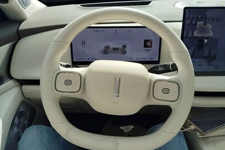 Used Wey Lanshan 2025 Four-Wheel Drive Max Steering Wheel