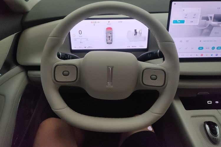 Used Wey Lanshan 2025 Four-Wheel Drive Max Steering Wheel