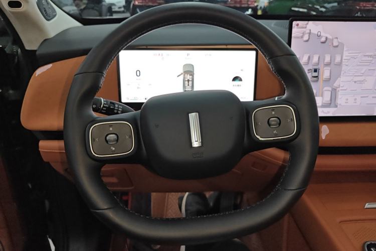 Used Wey Lanshan 2025 Four-Wheel Drive Ultra Steering Wheel