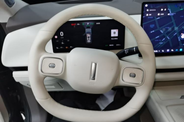 Used Wey Lanshan 2025 Four-Wheel Drive Max Steering Wheel
