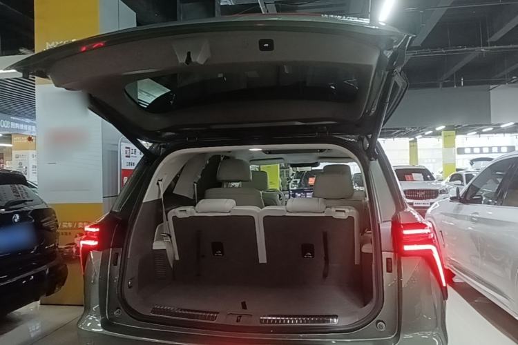 Used Wey Lanshan 2025 Four-Wheel Drive Ultra Trunk