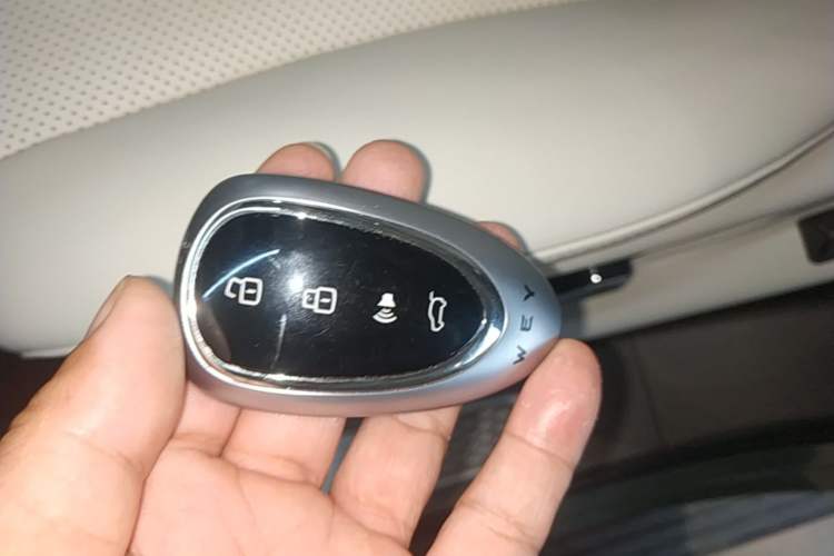 Used Wey Lanshan 2025 Four-Wheel Drive Max Vehicle Key