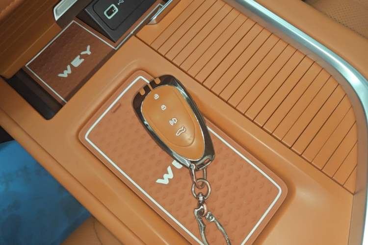 Used Wey Lanshan 2025 Four-Wheel Drive Max Vehicle Key