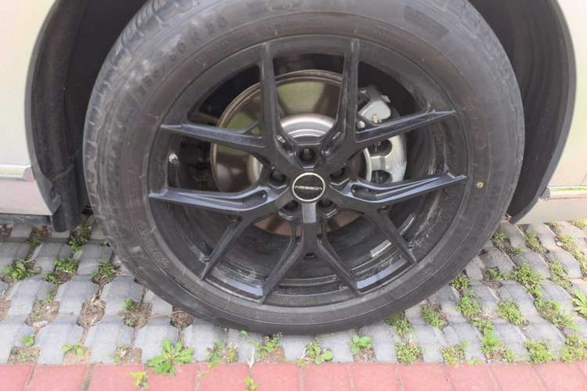 Used Wey Lanshan 2025 Four-Wheel Drive Ultra Right Front Wheel Hub