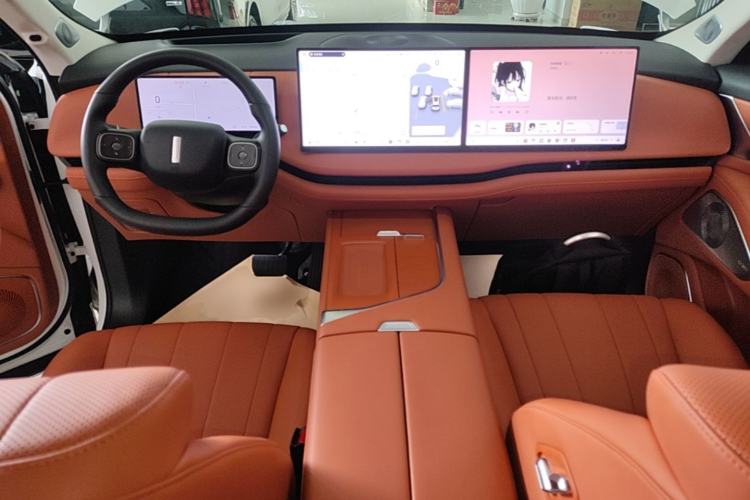 Used Wey Lanshan 2025 Four-Wheel Drive Max Center Console