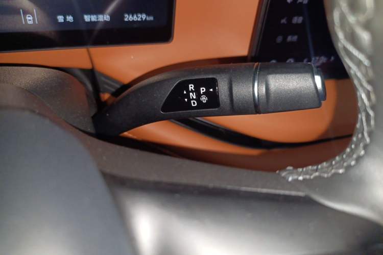 Used Wey Lanshan 2025 Four-Wheel Drive Max Gear Lever