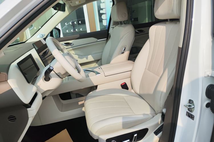 Used Wey Lanshan 2025 Four-Wheel Drive Max Left Front Seat